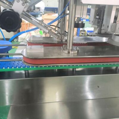 Tappatrice a vite automatica ad alta velocità