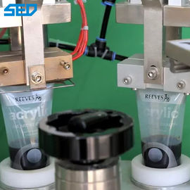 Macchina automatica di riempimento e sigillamento di tubi di tubi di plastica rotanti
