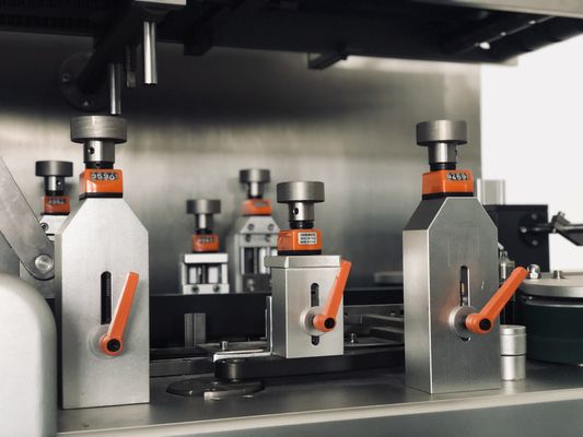 Macchina per cartonatura orizzontale completamente automatica per cosmetici