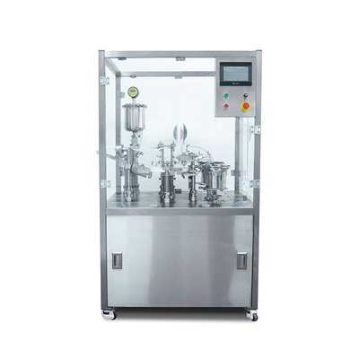 macchina di riempimento del liquido di riempimento di vuoto 3.5KW con 1200-1800 siringhe preriempite di Pcs/H